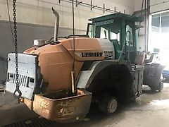 Liebherr L 544 (For parts)