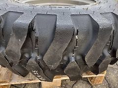 Mitas Reifen 15.5-25 Rad vom Atlas AR95