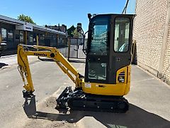 Komatsu PC16R-3HS