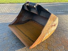 TIEFLÖFFEL 1700 MM BREIT,