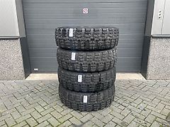 Atlas AR65-Continental 12.5R20-Tire/Reifen/Band