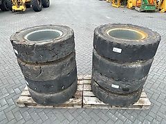 Liebherr 10.00-20 - Tire/Reifen/Band