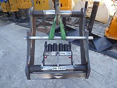 Oilquick - SW-Umbaurahmen OQ70/55 orig., 2 Leitungen - hydr. Anbaugeräte (z.B. GRL ect.) - H = 140mm (niedriger Rahmen) - SW-Identmaße: 70-550-600-550-70 - Bagger: 18t-32t