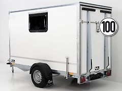 Blyss Kofferanhänger 146x304cm Höhe:180 1,3t|Rampe|Tür|1 Fenster