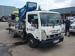 Isoli PNT220NLX on Nissan NT400