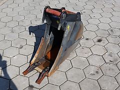 TIEFLÖFFEL 300 MM BREIT,